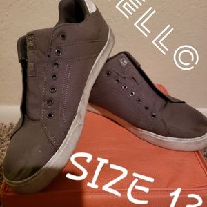 Men's shoes